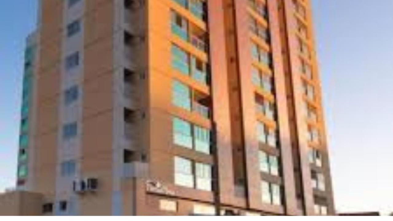 Hotel Piazza Di Roma Caldas Novas Eksteriør billede